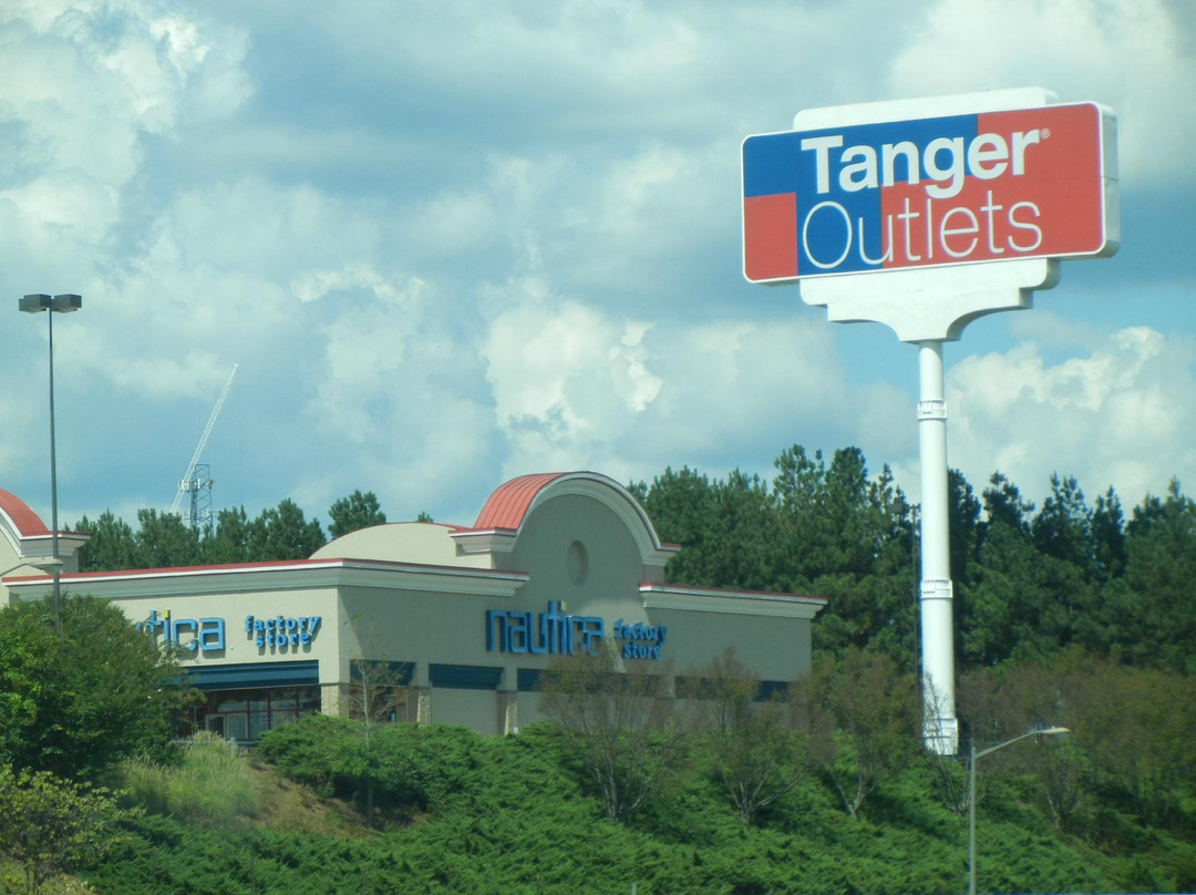 Tanger Outlets Commerce-Commerce必去景点