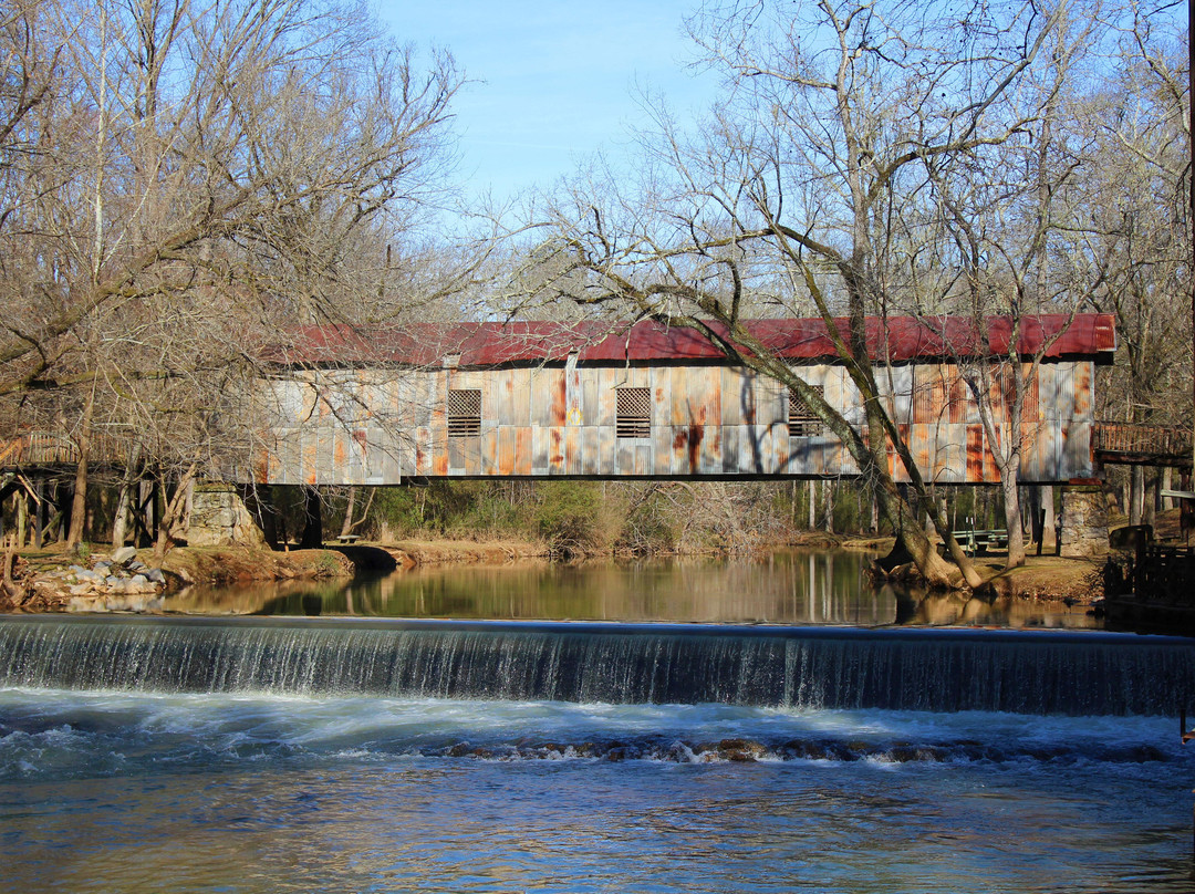 Kymulga Grist Mill & Covered Bridge景点图片