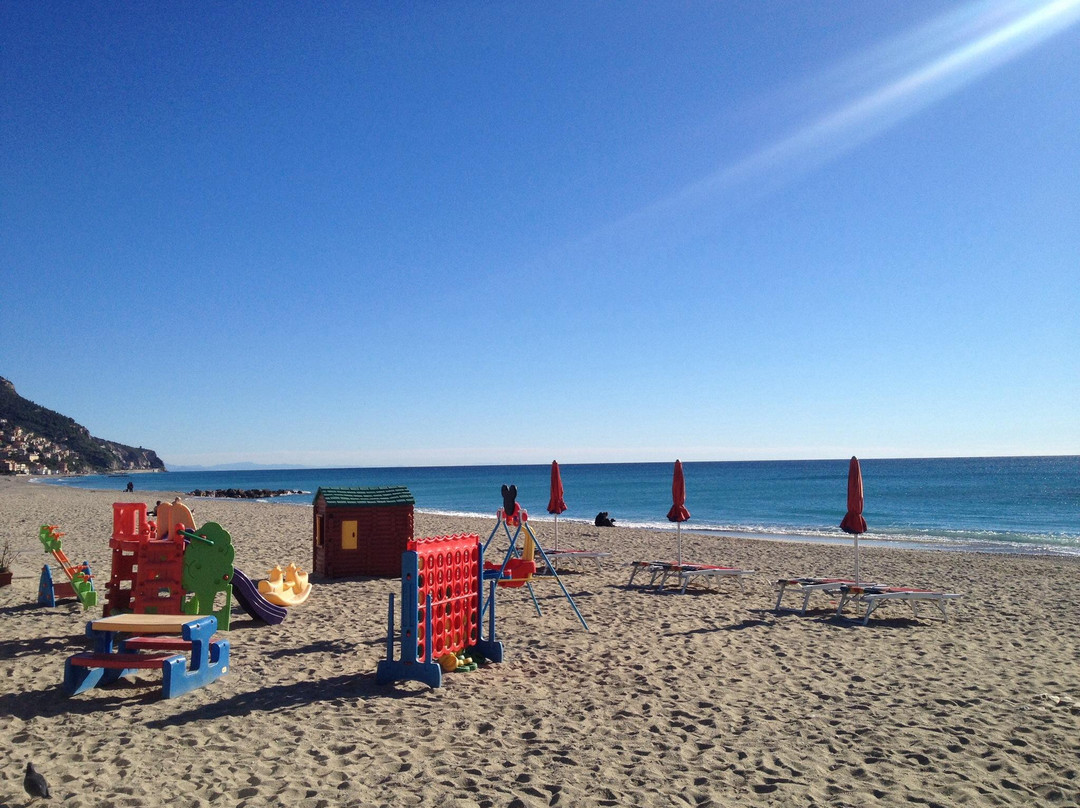 Bagni Elios Pietra Ligure-彼得拉－利古雷必去景点