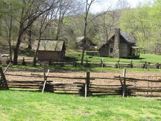 Land Between The Lakes National Recreation Area-Golden Pond必去景点