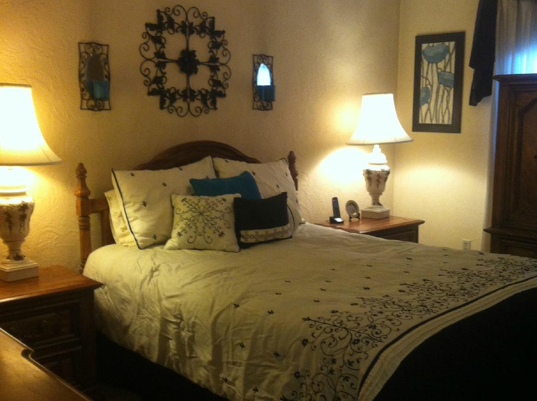 A Bear's Den Inn