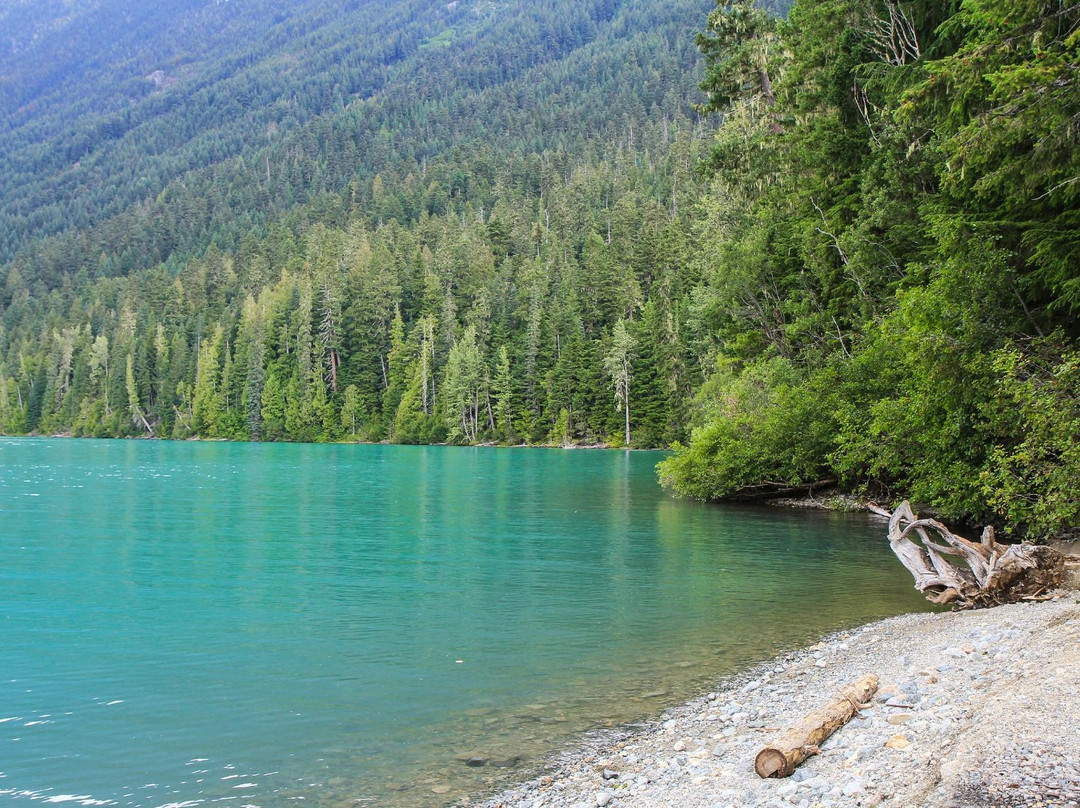 Cheakamus Lake Trail-惠斯勒必去景点