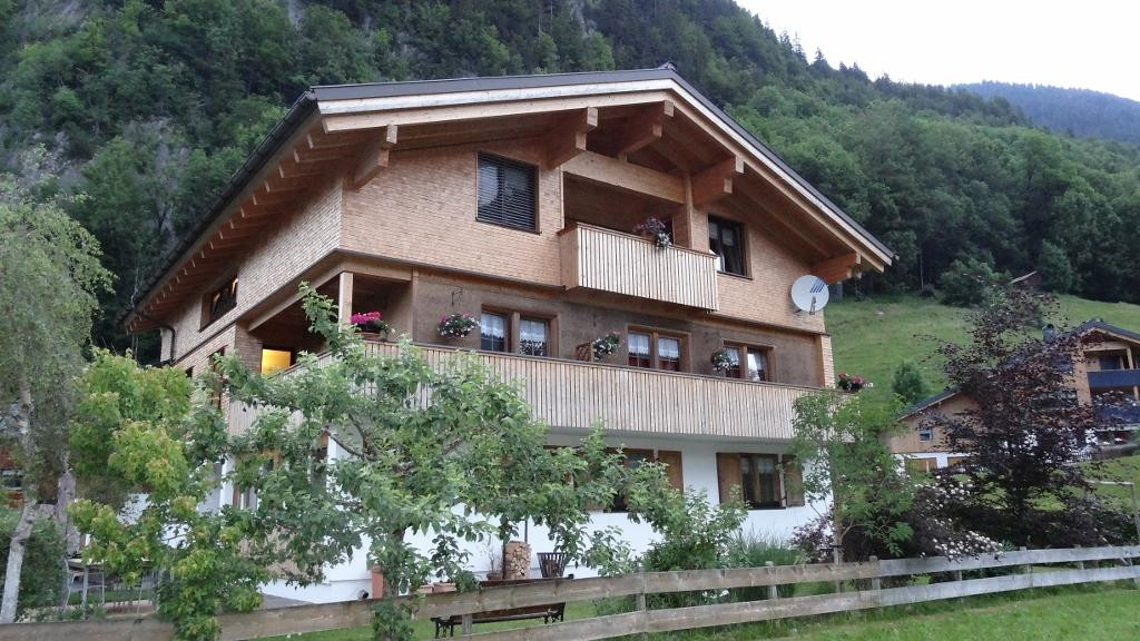 奥镇酒店住宿-Wohlfüehlhaus Evelin
