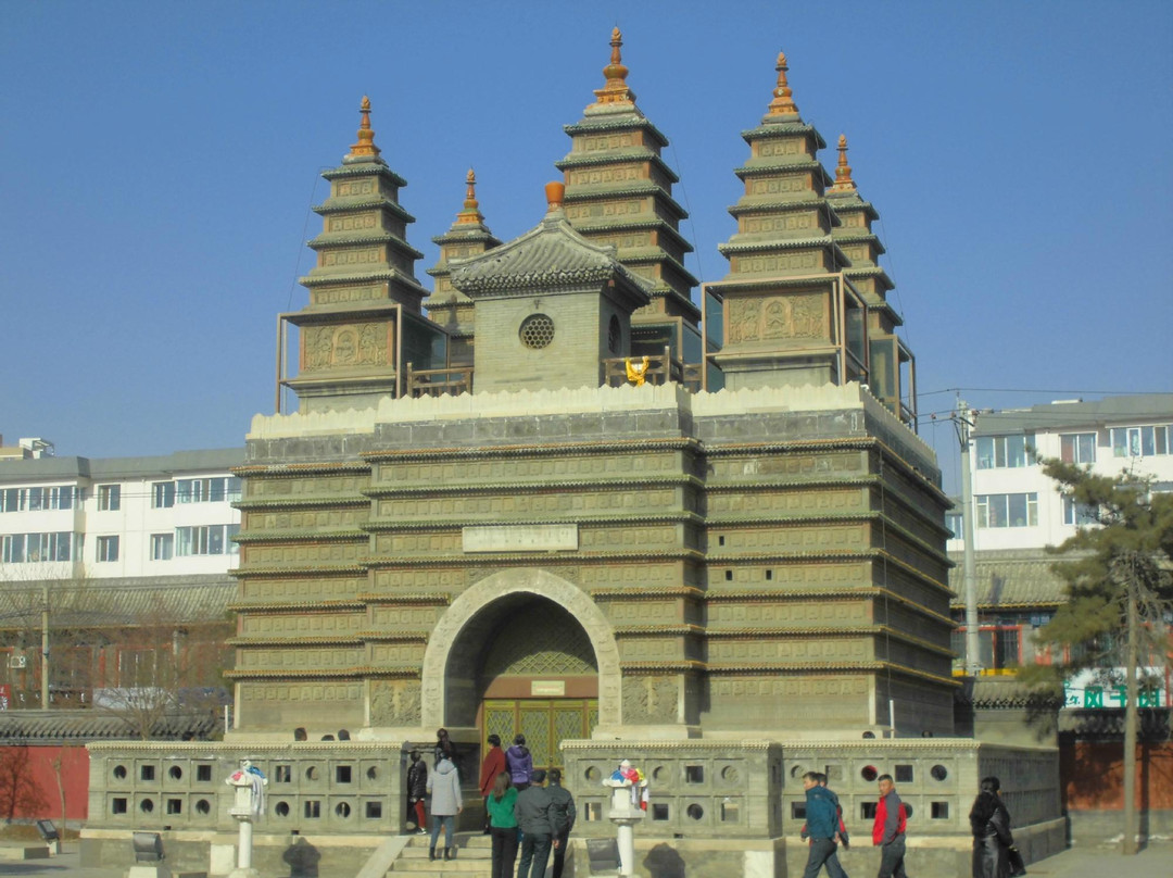 呼和浩特五塔寺-呼和浩特市必去景点