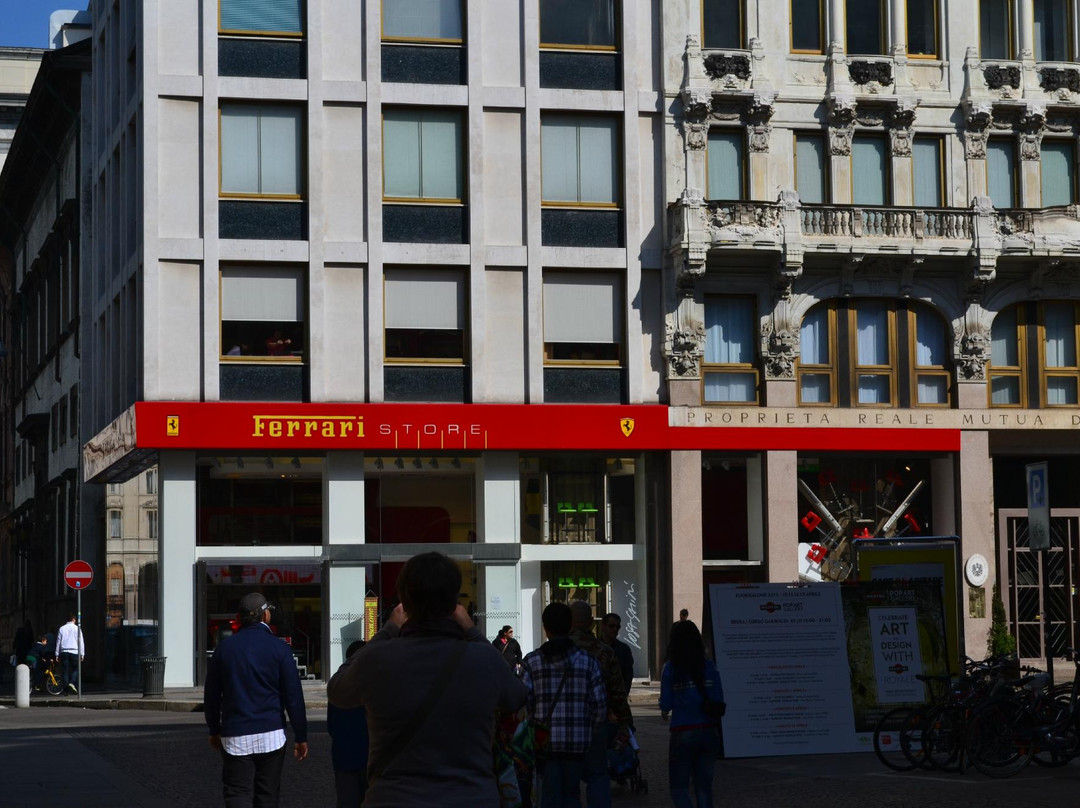 法拉利精品店-米兰必去景点