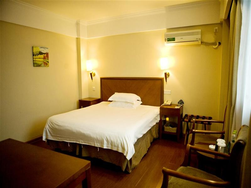 格林豪泰扬州大厦商务酒店主图