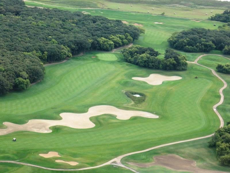 Oak Island Golf Resort-Virden必去景点