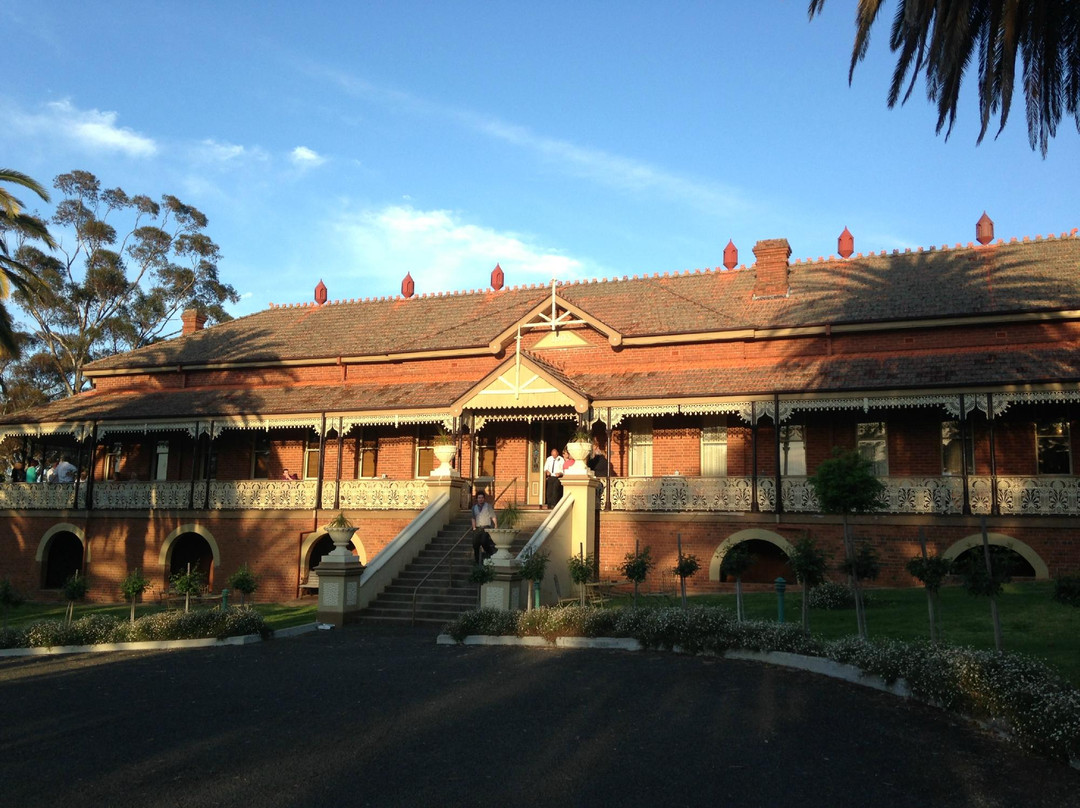 Yeoval酒店住宿-Hermitage Hill