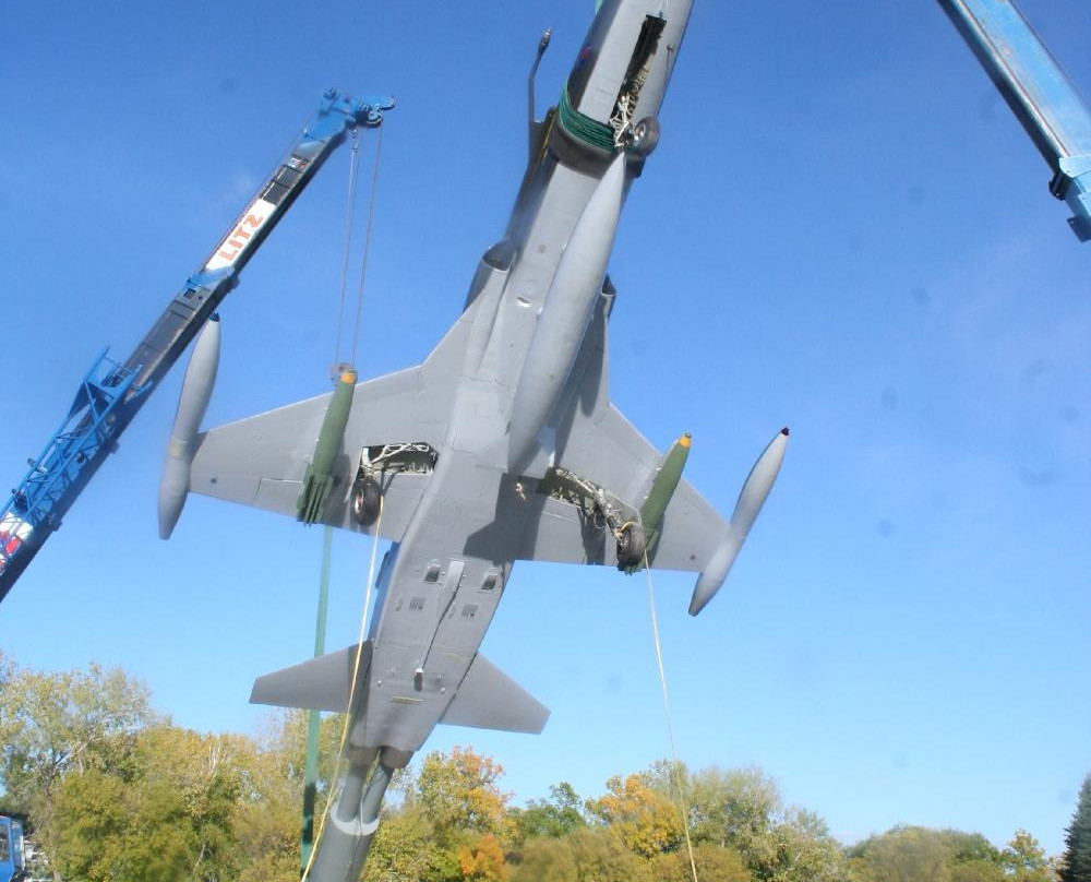 Air Force Heritage Park & Museum-温尼伯必去景点