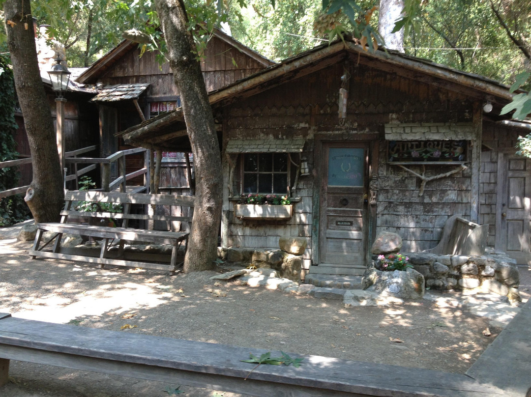 冷泉客栈-圣巴巴拉必去景点