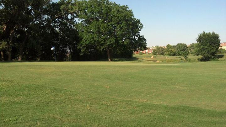 Riverside Golf Club-大草原城必去景点