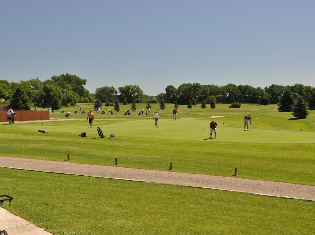 Prairie West Golf Course景点图片