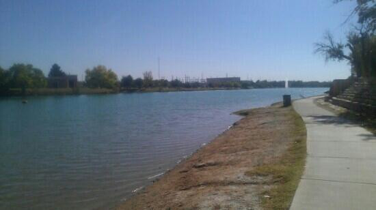 Lake Carlsbad Recreation Area景点图片