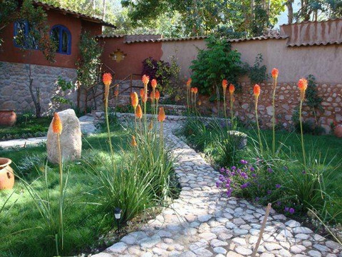 Lares酒店住宿-礼拜堂旅馆