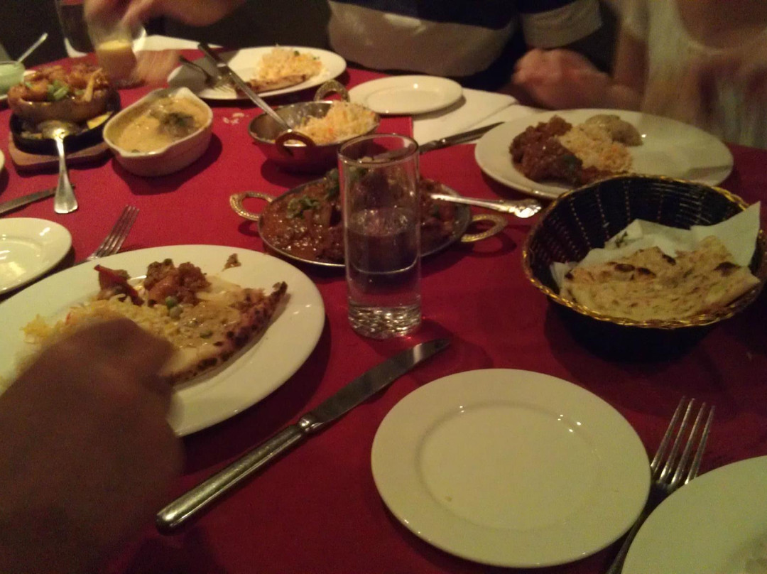 Aashiana Tandoori Indian Restaurant