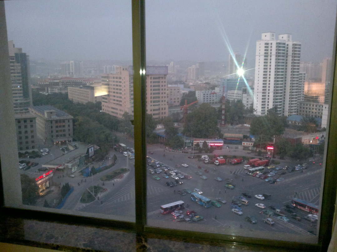 飞天大酒店主图