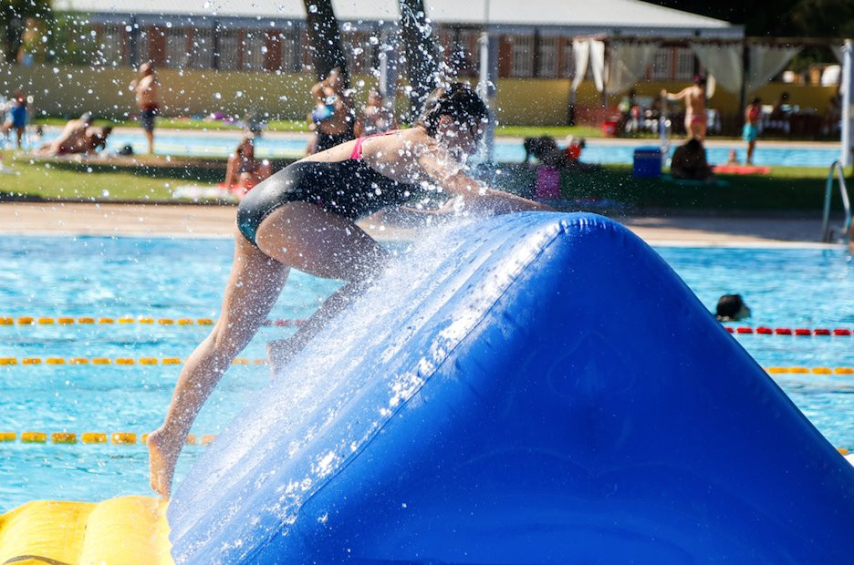 Piscina Parque Oeste景点图片