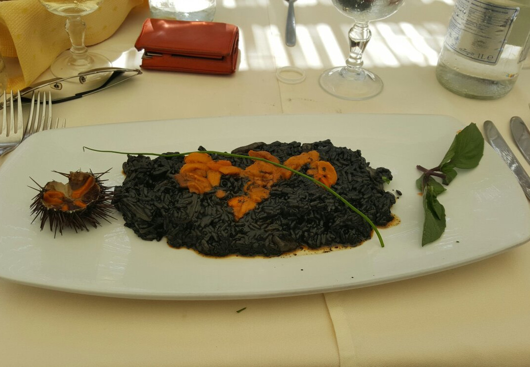 San Cataldo餐馆和美食-Ristorante Porto Adriano