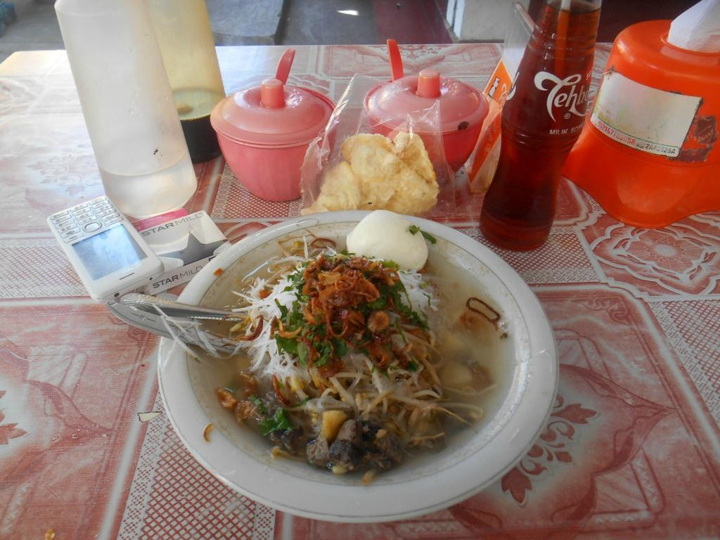 Balla Parang餐馆和美食-Sop Ubi Bonto Lempangan