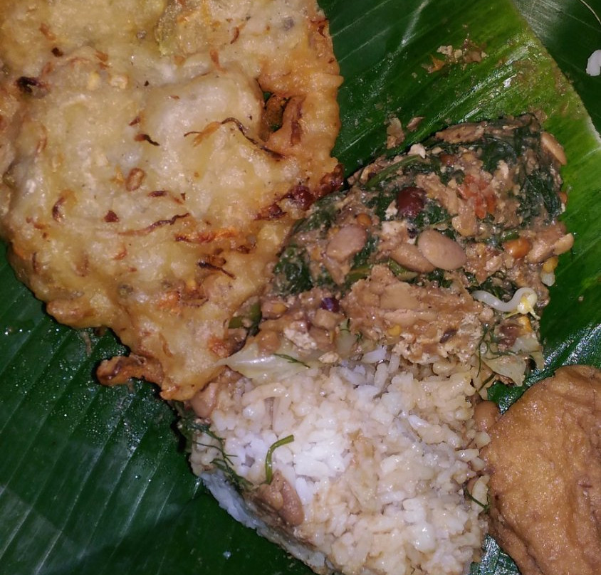Nasi Tumpang Pak Suprih