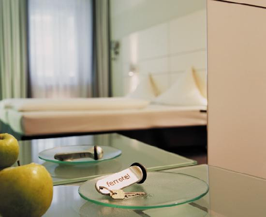 弗洛特尔杜伊斯堡索拉塔酒店