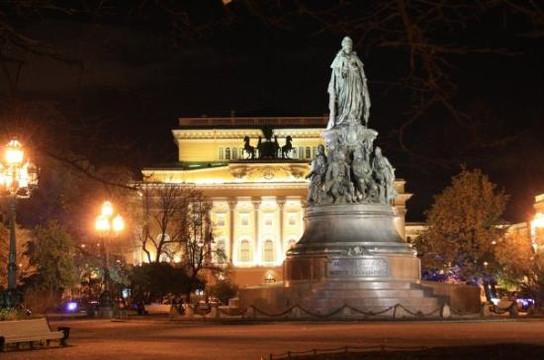 The Alexandrinsky Theater-圣彼得堡必去景点