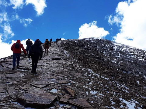 Inday Tours & Expeditions-拉巴斯必去景点