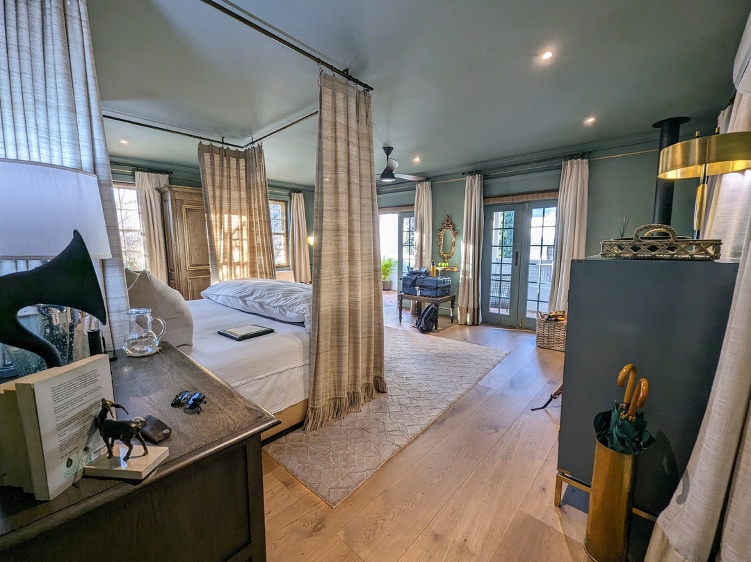 学院街精品酒店及宾馆主图