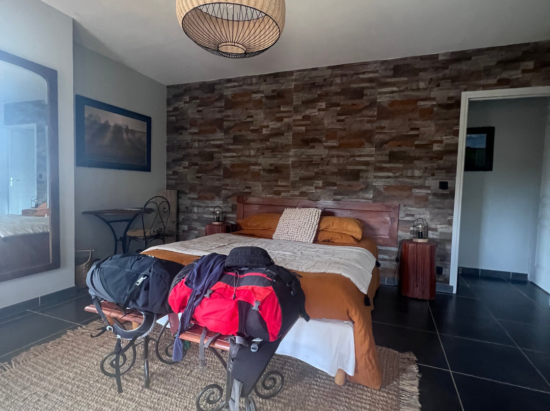 Le Clos des Pierres Rouges主图