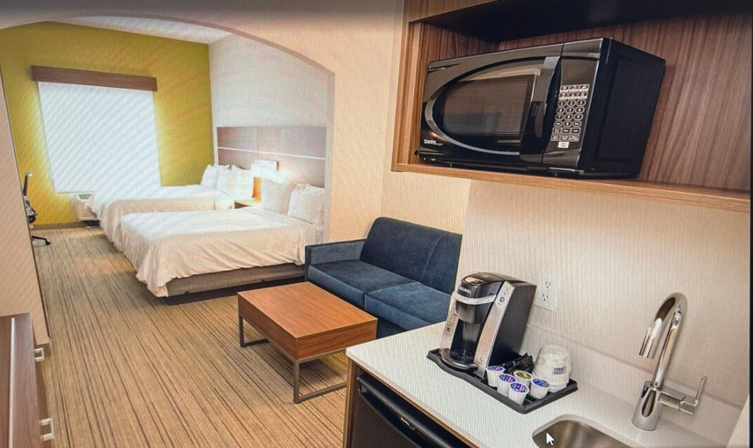 Holiday Inn Express & Suites Hinton By IHG主图