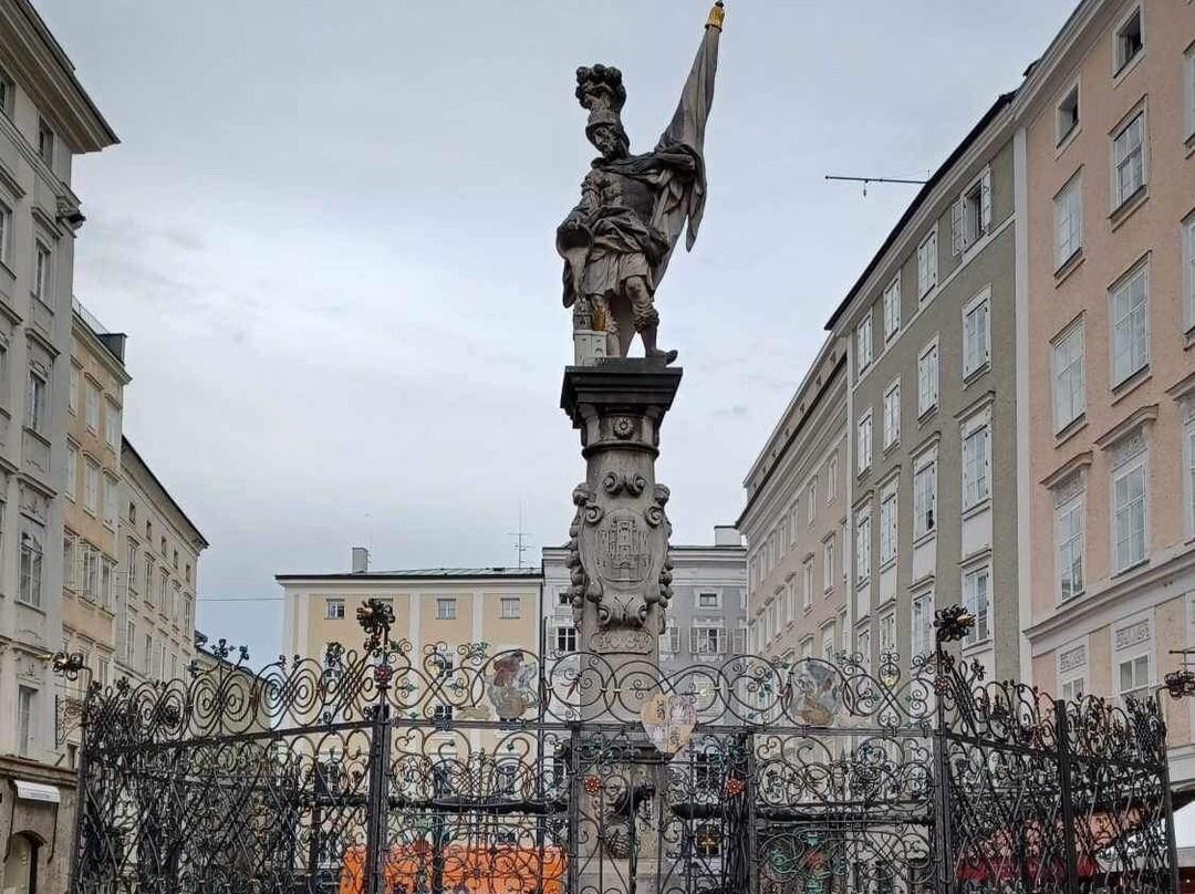 Der Florianibrunnen-萨尔茨堡必去景点