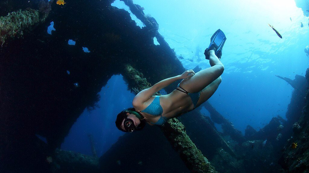 Tirta Dive Lovina-罗威那海滩必去景点