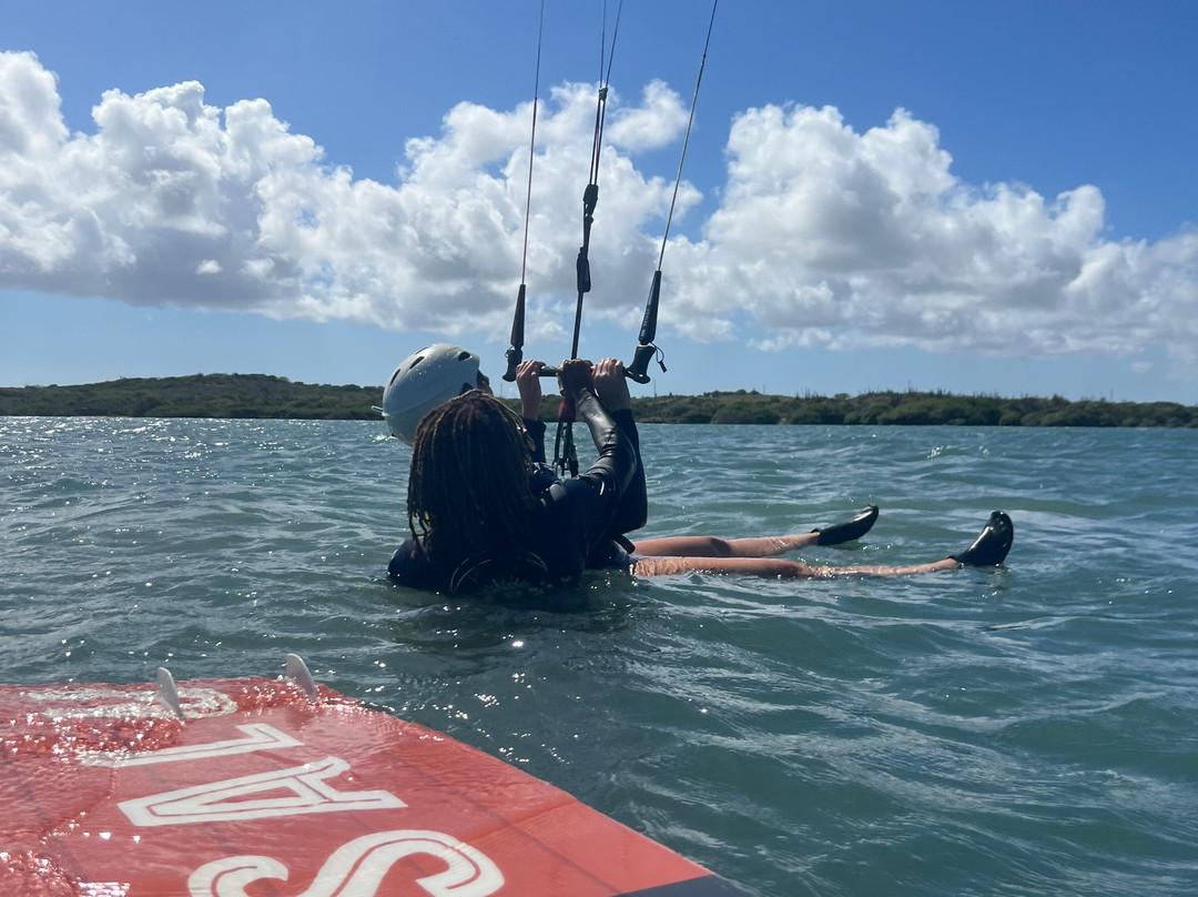 Awa Salu Island Style Kiteboarding-威廉斯塔德必去景点