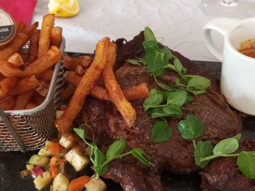 Le Mas de Gaujac Hotel-Restaurant主图