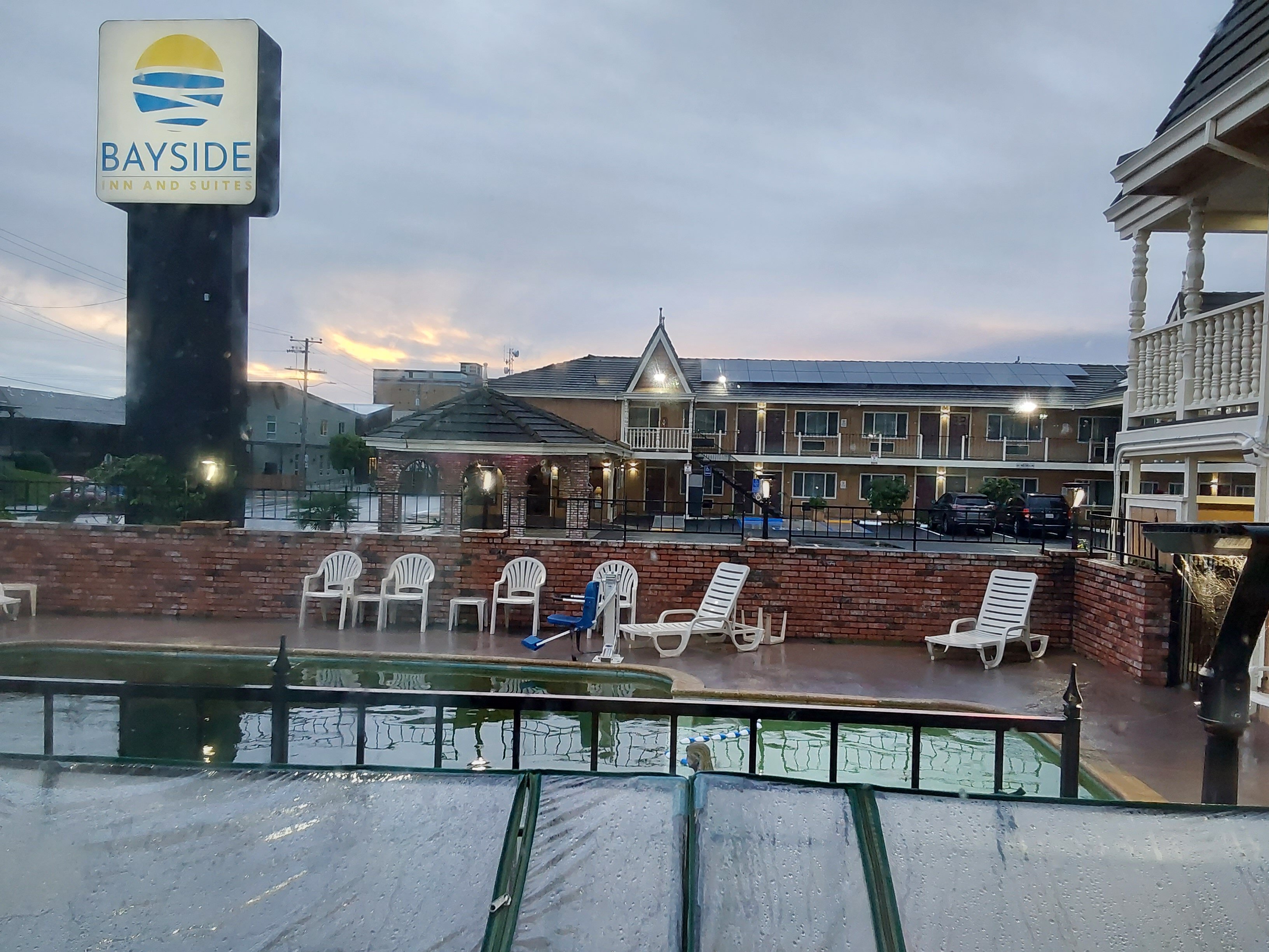 Ramada Bayside Inn & Suites-酒店景观
