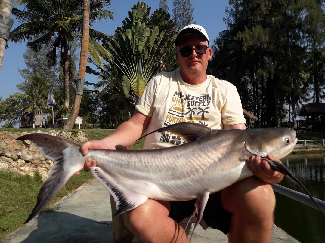 Hua Hin Fishing Lodge (Day Package)-华欣必去景点