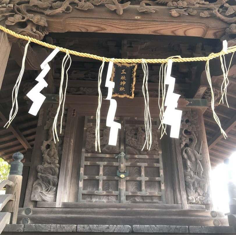 Yatsurugi Hachiman Shrine景点图片