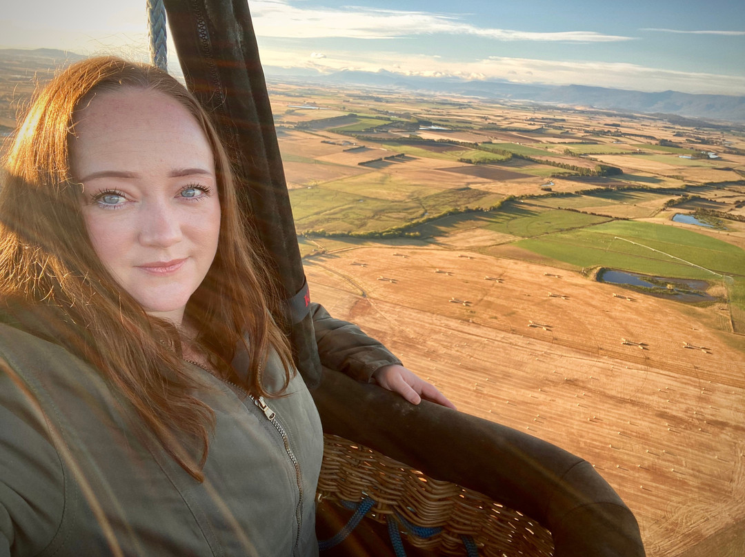 Hot Air Balloon Tasmania景点图片