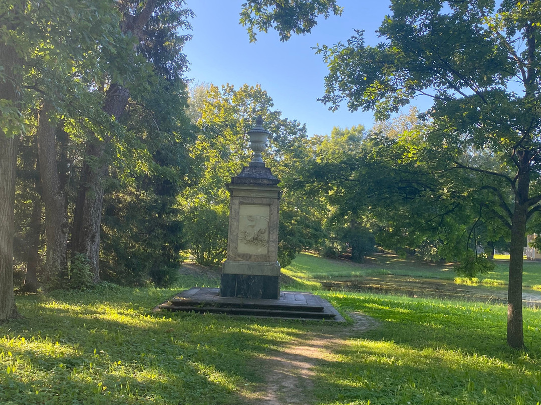 Monument to Lanskiy景点图片