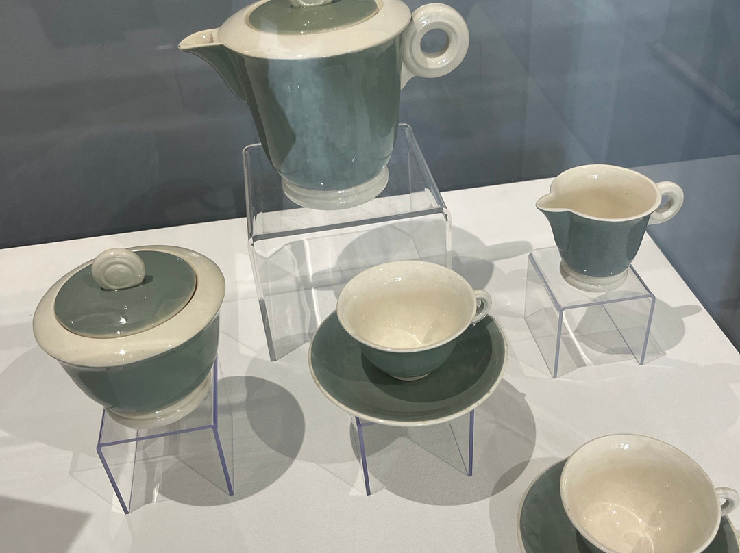 Musee de la Faience-萨尔格米纳必去景点