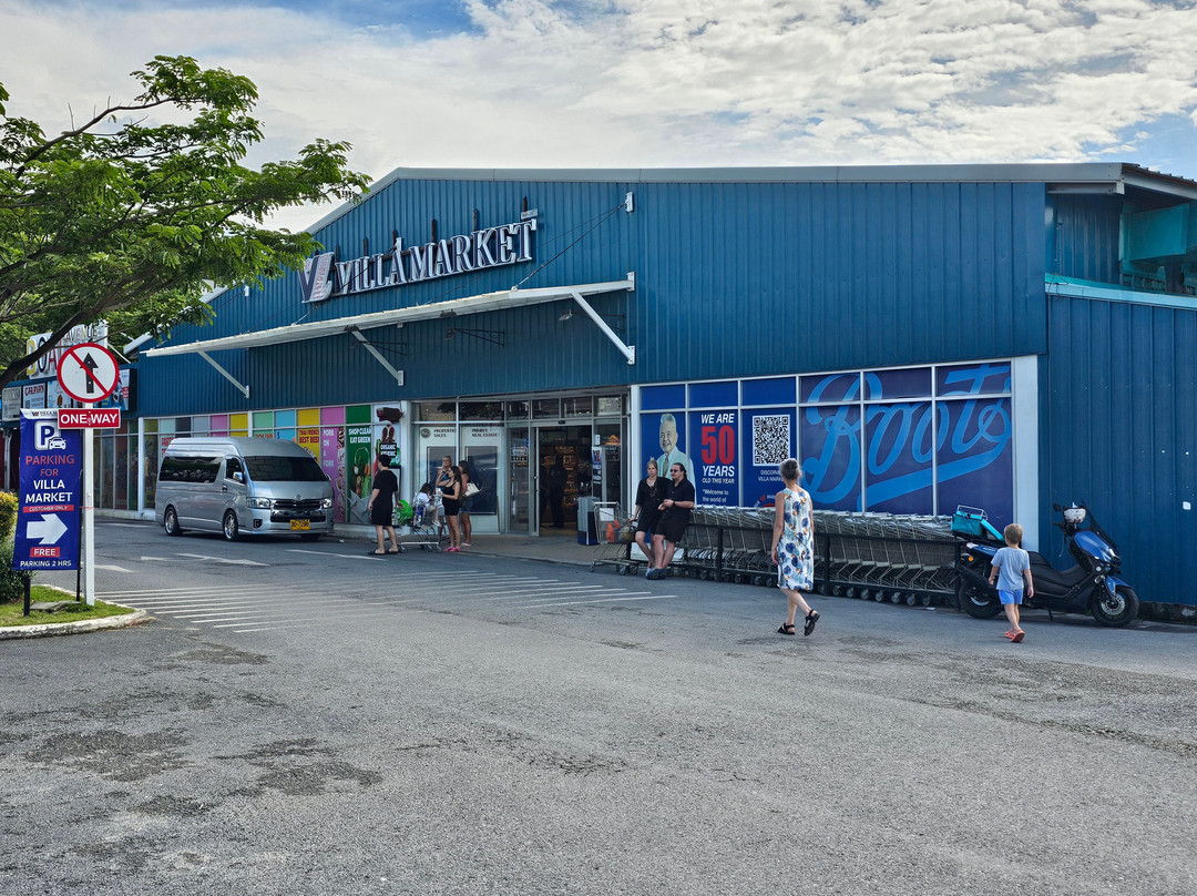 Boat Avenue Villa Market-呈塔累必去景点