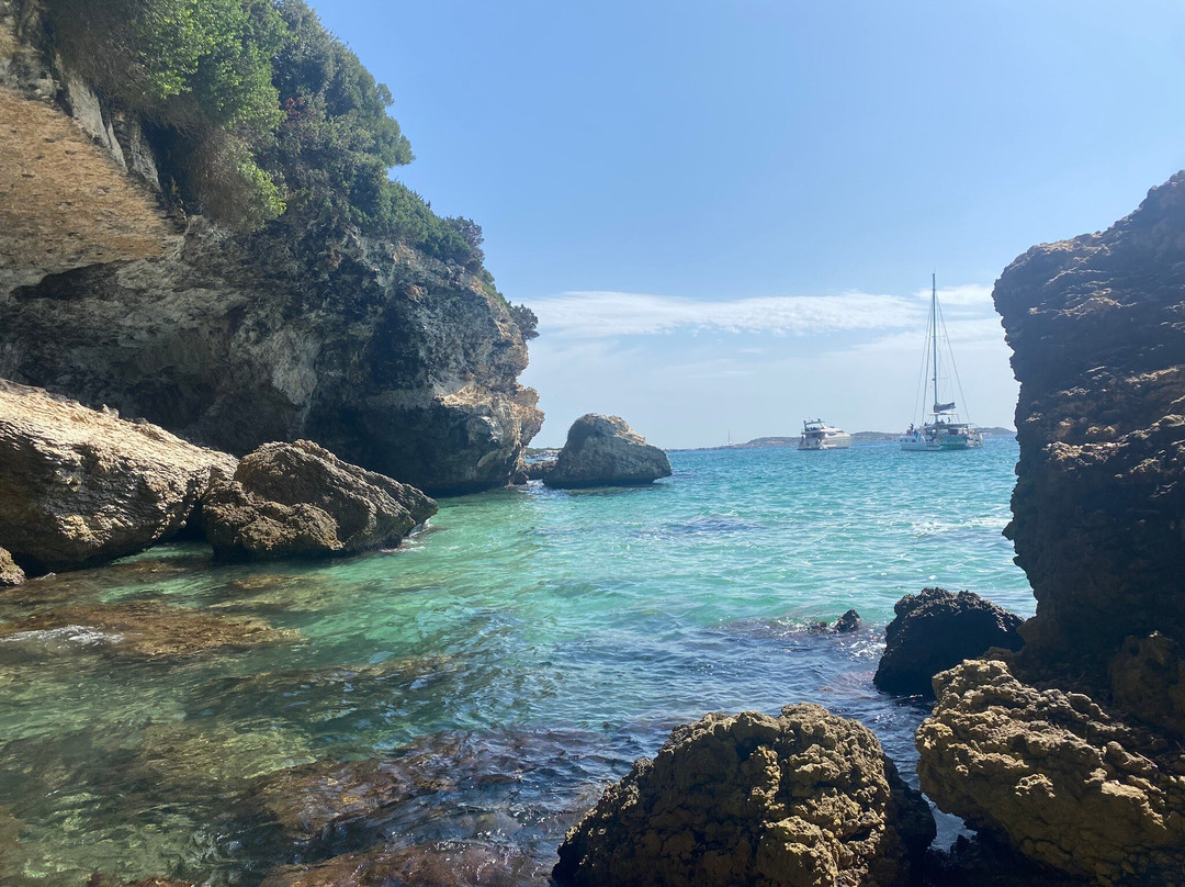 Bonifacio Windsurf景点图片