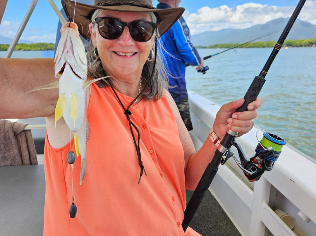 Gone Fishin'  Cairns Australia景点图片
