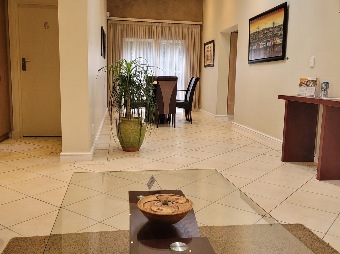 哈约什酒店主图