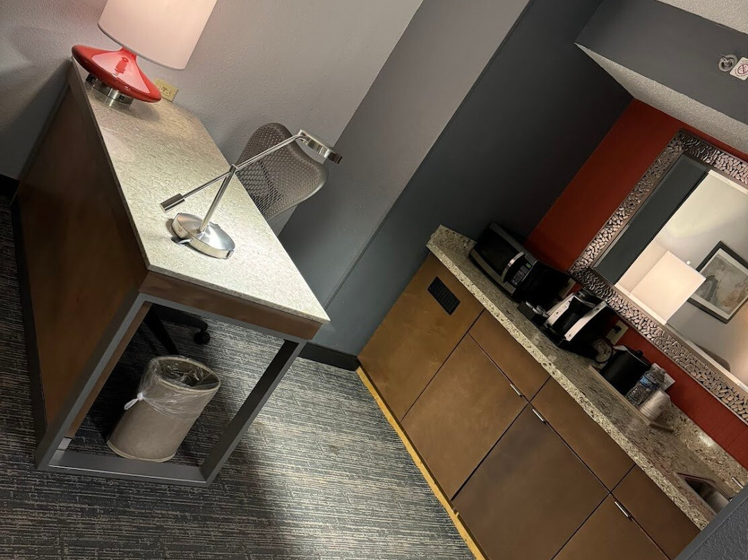 Hilton Garden Inn Atlanta North/johns Creek主图