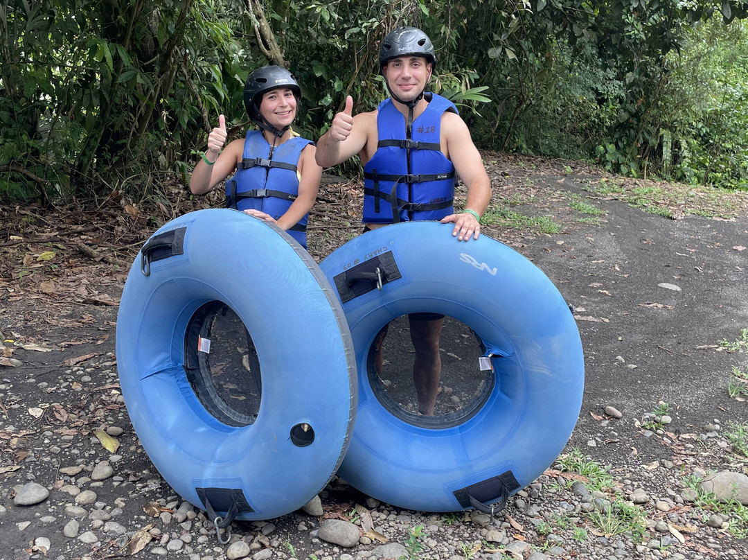 tours chary costa rica rio celeste景点图片