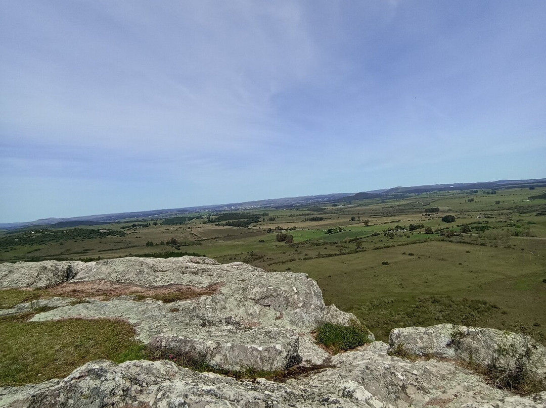 Cerro Arequita-Minas必去景点