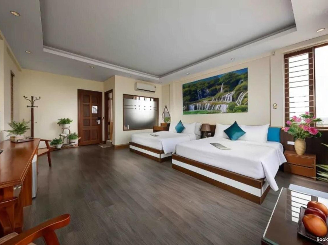 Hanoi Airport Premium Hotel