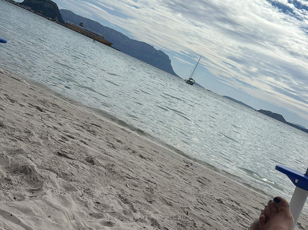 Terza Spiaggia-Golfo Aranci必去景点