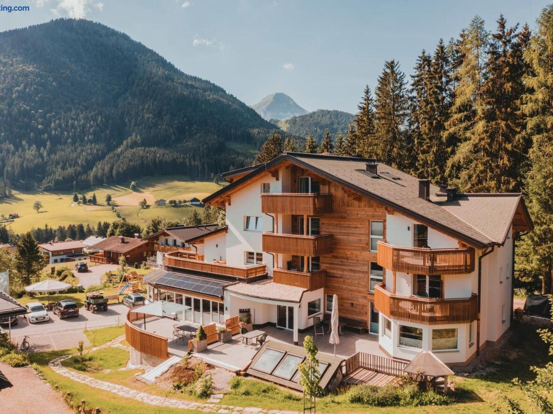 St Martin am Tennengebirge酒店住宿-Glüxplatzl Appartements am Wald